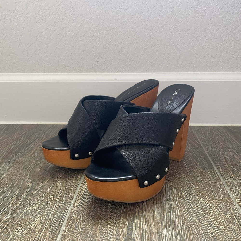 Black Platform Sandals